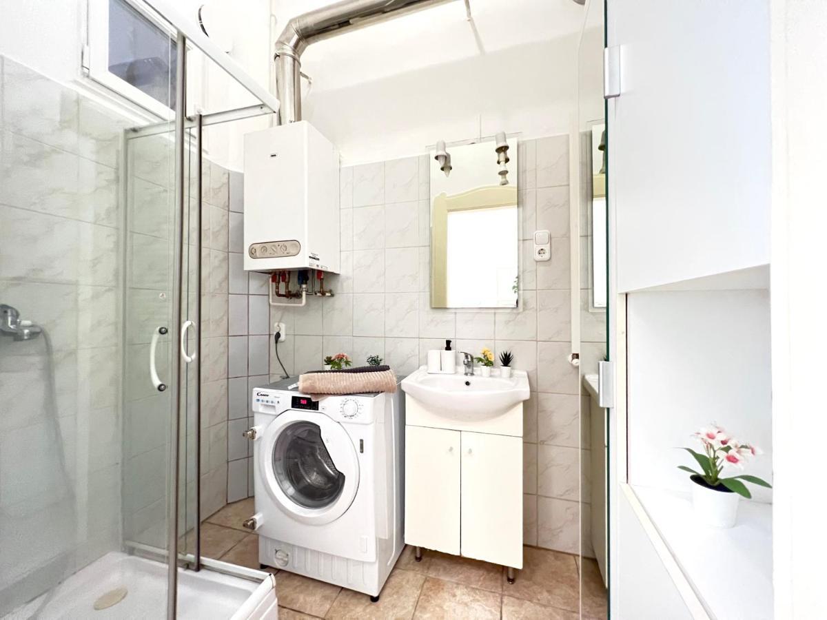 Hogyes Endre Apartment Budapest Eksteriør billede