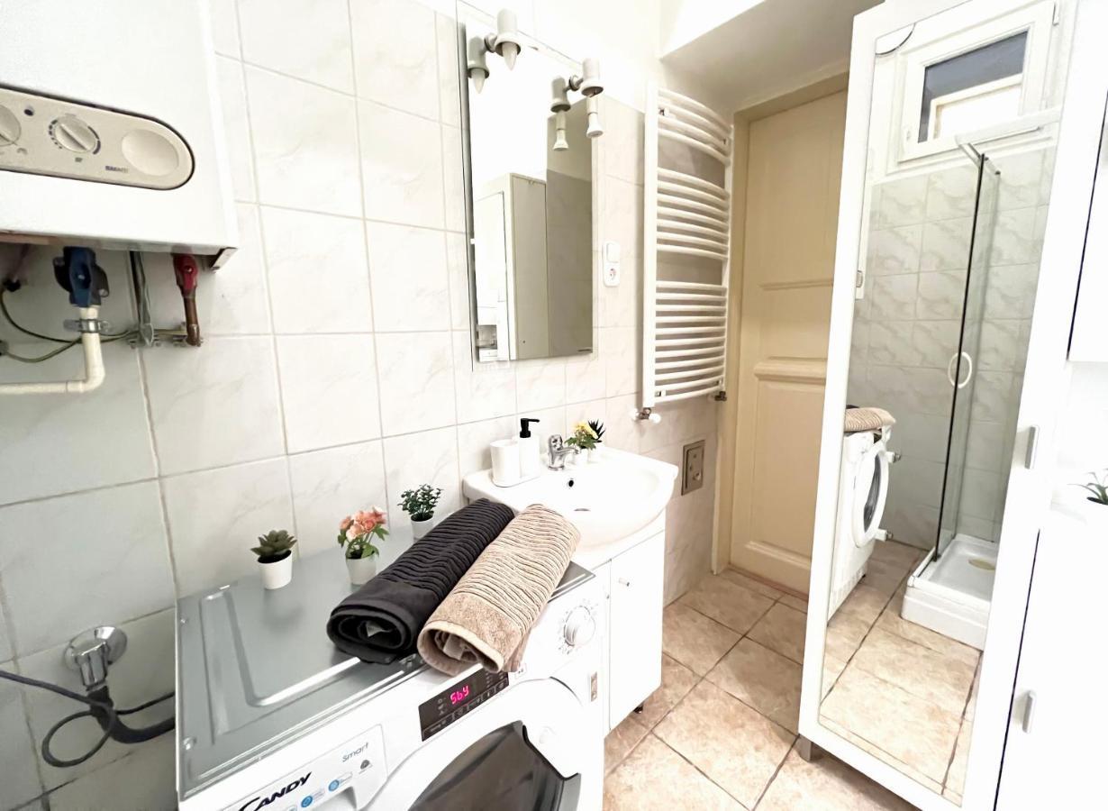Hogyes Endre Apartment Budapest Eksteriør billede